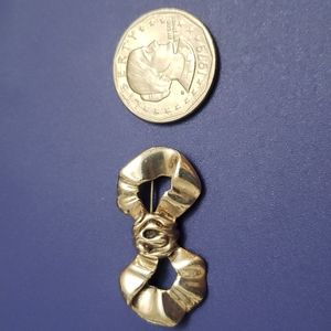 Vintage Bow Brooch